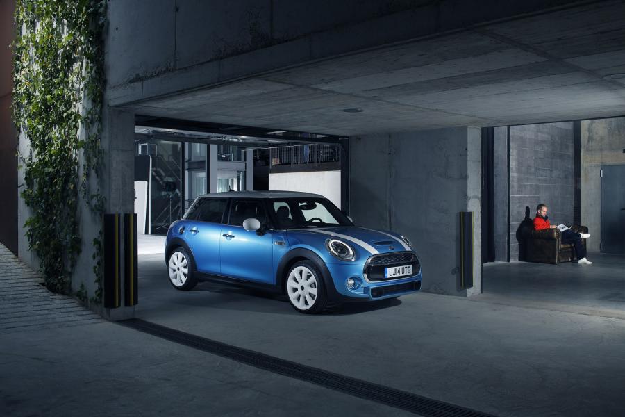  Mini Cooper S 5-Door 2014 года  (фото 42 из 80)